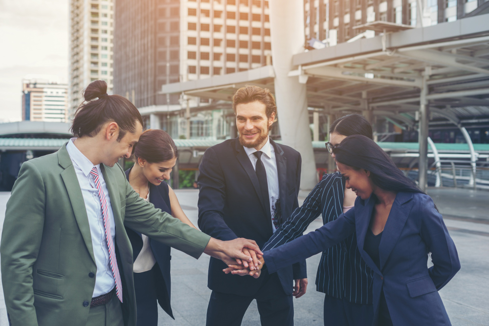 Building strong business networks